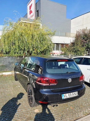 Vw Golf 6 2.0 TDI 110 cp - imagine 4