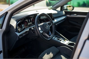 VW Golf 8 Variant 2021,2022, inchirieri auto Cluj, rent-a-car, inchirieri masini aeroport - imagine 6