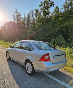 Ford Focus Sedan 2008 | 1.6 Benzină | 174.000 km REALI | Acte valabile 2027 | Istoric RO