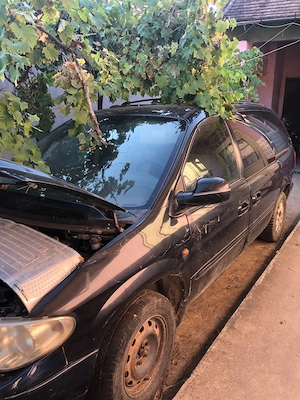 Vand Chraysler 2,5 tdi, 7 locuri an 2001 - imagine 2