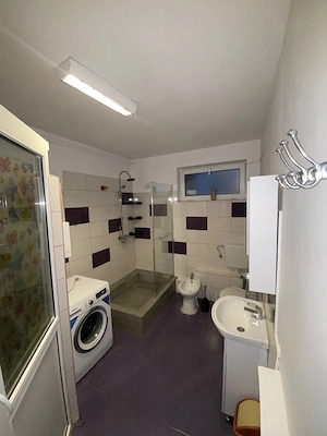 Inchiriez apartament la casa în zona UMF, Medicina - imagine 5