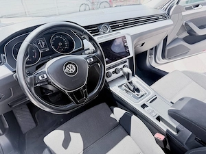 Volkswagen Passat B8. Multiple obtiuni. Bine intretinut - imagine 2
