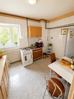 Particular vand Apartament 4 camere calea rahovei - imagine 4
