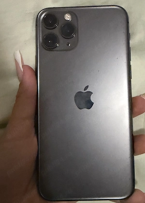 Vând Iphone 11 PRO 