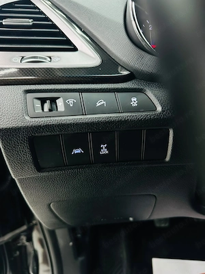 Hyundai Santa Fe - imagine 12