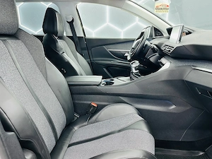 Peugeot 5008 - imagine 19