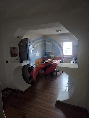 APARTAMENT 3 CAMERE FILIASI - imagine 8