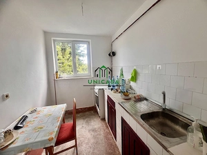 Apartament 4 camere, decomandat/Etaj 4/4 ,Zona Nord - imagine 3
