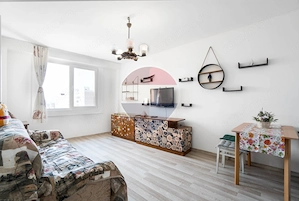 Apartament decomandat cu 2 camere Astra - L .C. Babes - Comision 0%