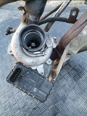 Turbina Ford Transit 2.2 TDCI 101 CP (2006-2014) - imagine 4