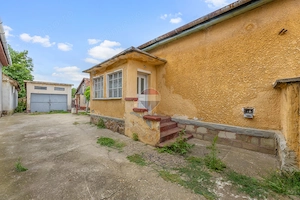 Casă de vânzare în zona Gai cu teren de 1.480 mp - imagine 18
