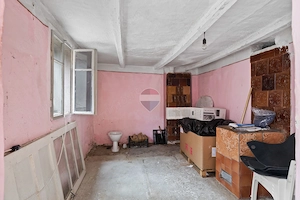 Casă de vânzare în zona Gai cu teren de 1.480 mp - imagine 9
