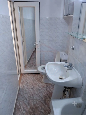  Apartament cu 1 cameră de vânzare – Zona Piața Centrală - imagine 7
