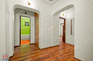 Vanzare apartament cu 2 camere, centru( Egreta, bloc din 90''), parter - imagine 10