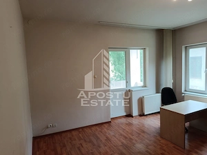 Apartament spatios, 4 camere,  etaj 1, Zona Centrala - Timisoara - imagine 7