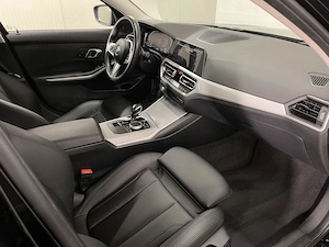 BMW Seria 3 - imagine 10