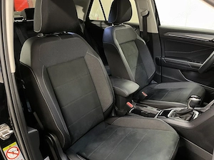 Volkswagen T-Roc - imagine 10