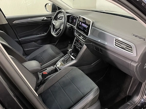 Volkswagen T-Roc - imagine 11