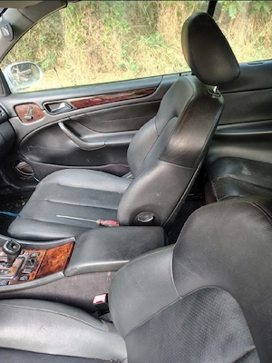 Interior, scaune, bancheta spate piele Mercedes-Benz CLK  - imagine 4