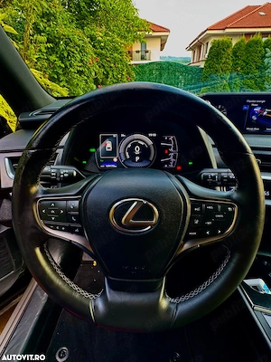  Lexus -Serie UX 250h -Premium-Grantie 2030 - imagine 8