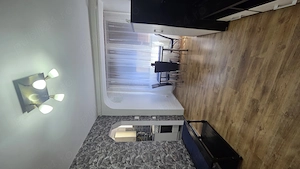 Garsoniera  de inchiriat  etaj 3 , zona autogari Zalau  - imagine 2