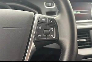 Volvo V40 Cross Country D4 | 190 CP | 2017 | Primul proprietar în Suedia | Revizii Volvo - imagine 9