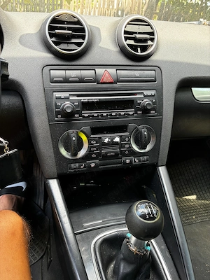 Audi A3 anul 2004  - imagine 5