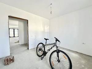 Duplex P+E 130 mp utili | 4 camere | 3 bai | Zid Dublu | Bazosu Nou - imagine 14