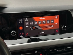 VW Golf 8 MHEV - 1.5 eTsi | Mild-Hybrid | 150cp | DSG | TVA Deductibil | Garantie | Finantare - imagine 13