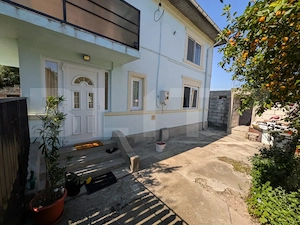 Parter cu 3 camere, teren 600 mp, Văcărești - imagine 2