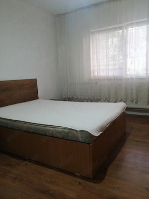 De închiriat apartament cu o cameră în Calea Buziașului  - imagine 2