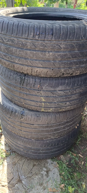 Anvelope vară si iarnă second hand