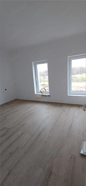 Casa NOUA Individuala cu 700 mp la 40 Km de Timisoara - imagine 7