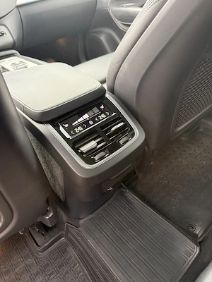 Volvo xc90 d5 inscription - 2019 - 98500km - full option - imagine 8