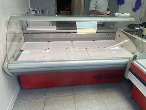 Vitrin  frigorifică m cel rie, second hand, perfect functional 