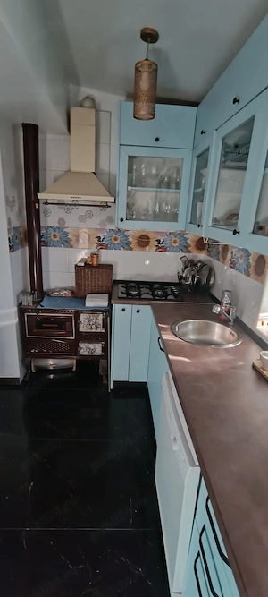 Teren si casa  Alexandru cel Bun, la 5 min de Piatra Neamt, 1ora IASI, 3 ore Bucure - imagine 8