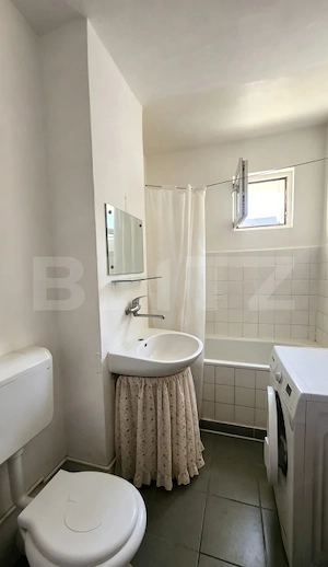 Apartament de vanzare 2 camere, 7 Noiembrie, zona Unic - imagine 8