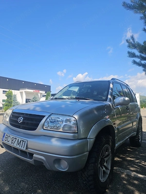 Suzuki Grand Vitara 2005 - 2.0 benzina - 4x4 cu reductor - Stare foarte buna - imagine 6