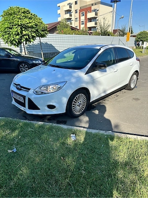 Ford Focus 2014 1.6 tdci - imagine 8