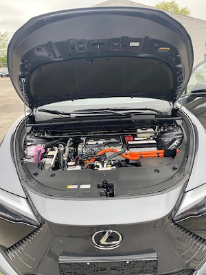 De vînzare Lexus RZ300 E full electric an fabricație 2025  - imagine 4