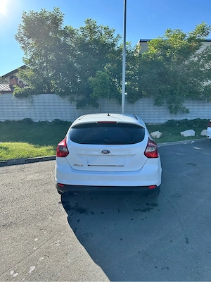 Ford Focus 2014 1.6 tdci - imagine 9