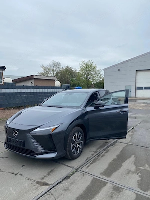 De vînzare Lexus RZ300 E full electric an fabricație 2025 
