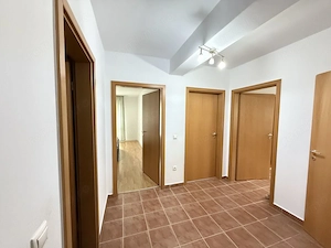 Apartament 2 camere zona Avantgarden Brasov - imagine 8