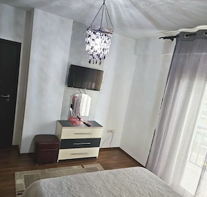 Apartament 3 camere zona Turnisor - imagine 4