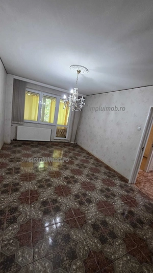 Decomandat 2 Camere, 1 Decembrie
