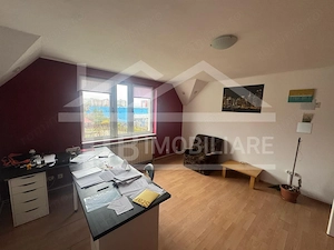 Vila cu 6 camere, 420mp,  teren 720mp, parcari, Zona Shopping City - imagine 16