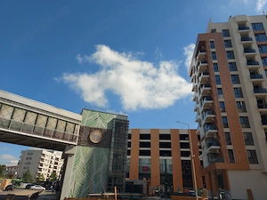 PRIMA CHIRIE METROU 30 metri,Proprietar Apartament NOU 2 camere, balcon, PARCARE PRIVATĂ