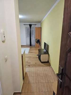 Garsoniera decomandata zona Stefan Cel Mare - imagine 3