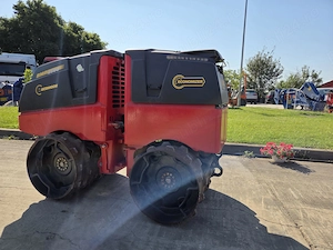 Compator picior de oaie, Bomag 8500, ex demo, 33h, 2021, 1,5 tone, Radiocomanda-20900 EUR - imagine 4