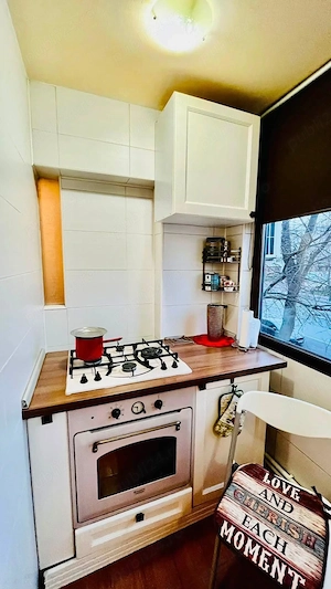 Apartament 3 camere-Dacia